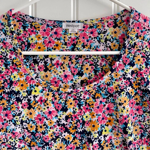 Westport Floral Sleeveless Ruffled Blouse - Picture 5 of 6